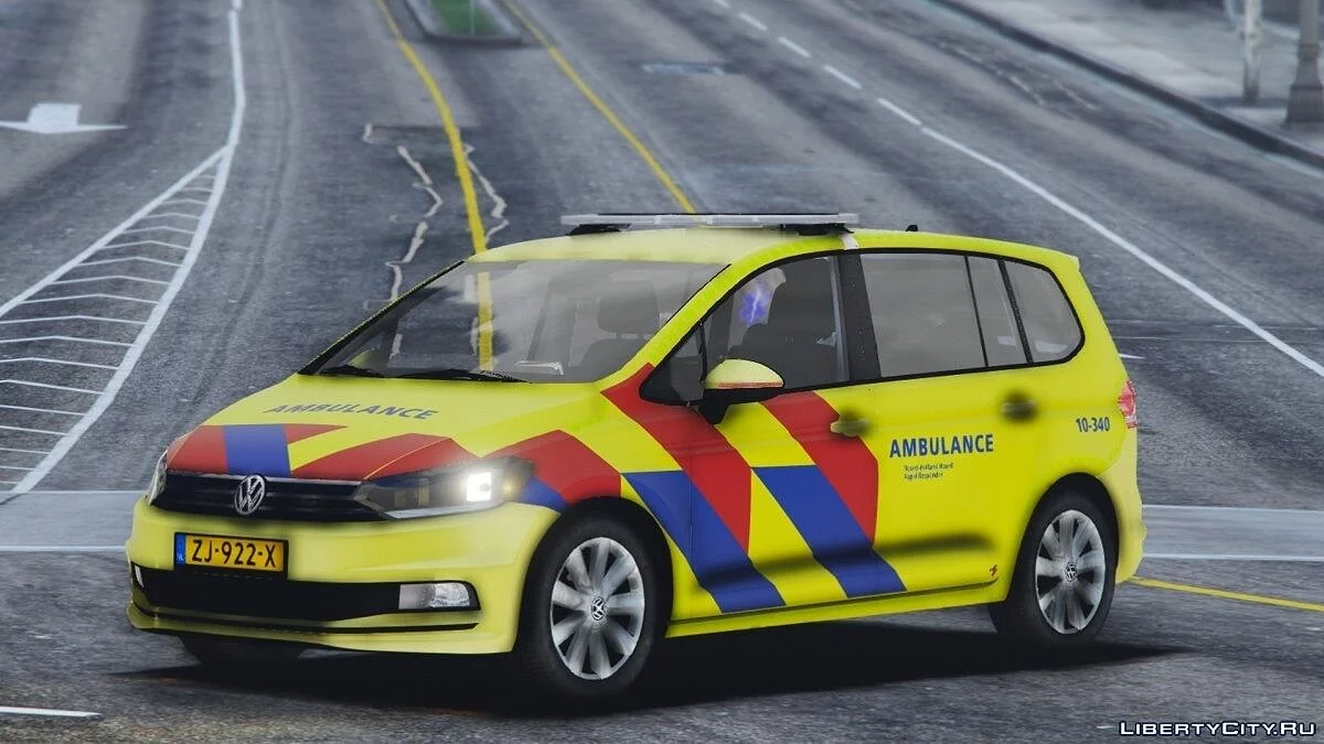 Volkswagen Touran 2016 Rapid Responder / Dutch Ambulance [ELS / REPLACE] 1.0 / GTA 5